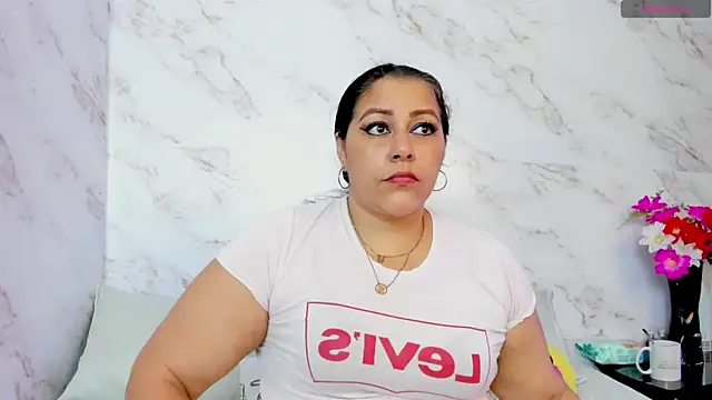 SexxyPamela online show from 10/28/25, 07:02