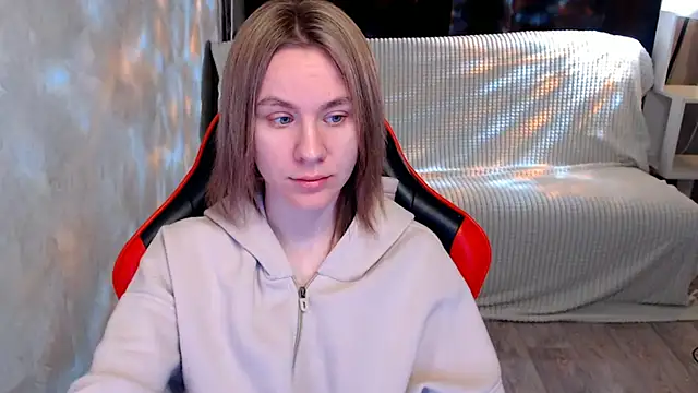 Mila Jon online show from 11/25/25, 03:51