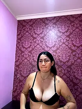 juliana diaz online show from 11/18/25, 11:13