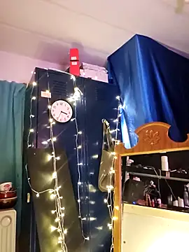 NikiFm online show from 03/13/25, 02:27