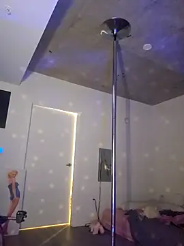 NikiFm online show from 10/15/25, 09:28