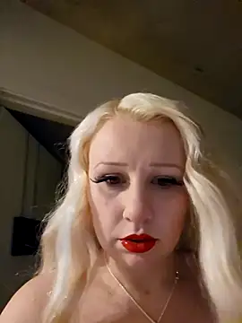 Snapshot of NikiFm chatting on 02/20/26, 08:49 NikiFm online show from 02/20/26, 08:49