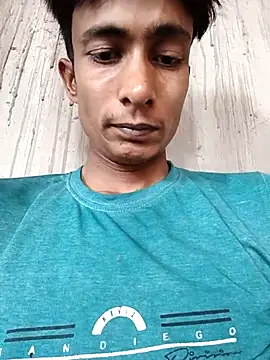 Snapshot of hq9870a chatting on 09/19/25, 08:18 hq9870a online show from 09/19/25, 08:18