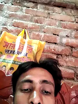 Snapshot of hq9870a chatting on 02/12/26, 05:51 hq9870a online show from 02/12/26, 05:51