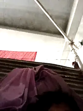 Snapshot of hq9870a chatting on 03/10/25, 04:38 hq9870a online show from 03/10/25, 04:38