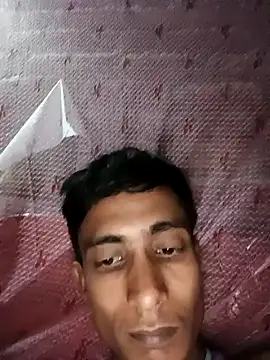 Snapshot of hq9870a chatting on 01/31/25, 05:21 hq9870a online show from 01/31/25, 05:21