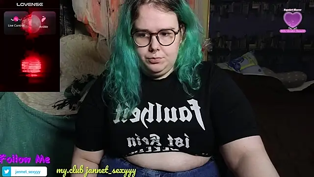 JannetPie online show from 10/26/25, 02:23