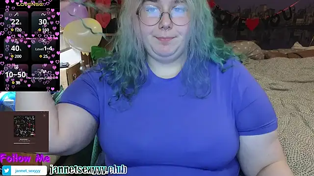 Snapshot of JannetPie chatting on 02/10/25, 11:04 JannetPie online show from 02/10/25, 11:04
