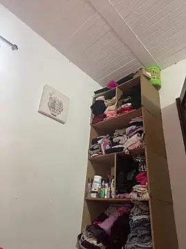 AlondraDiossa03 online show from 04/06/26, 03:13