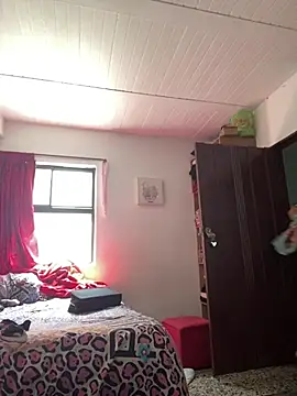 AlondraDiossa03 online show from 04/04/26, 06:03