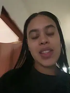 AlondraDiossa03 online show from 02/21/26, 06:43