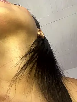 AlondraDiossa03 online show from 04/14/26, 02:44