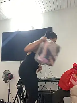 AlondraDiossa03 online show from 02/12/26, 05:56