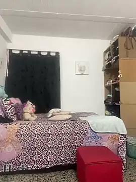 AlondraDiossa03 online show from 10/21/25, 10:25