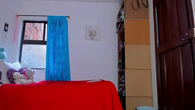 AlondraDiossa03 online show from 11/15/25, 07:07