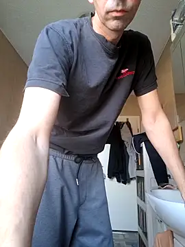 Geiler-boy313 online show from 02/15/26, 10:03