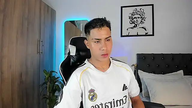 AlanNaughty online show from 05/24/26, 12:10