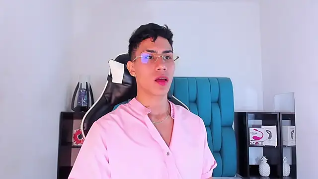 AlanNaughty online show from 02/14/25, 10:04