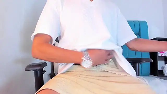 AlanNaughty online show from 02/12/25, 07:34