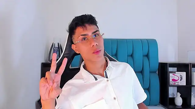 AlanNaughty online show from 02/05/25, 08:57