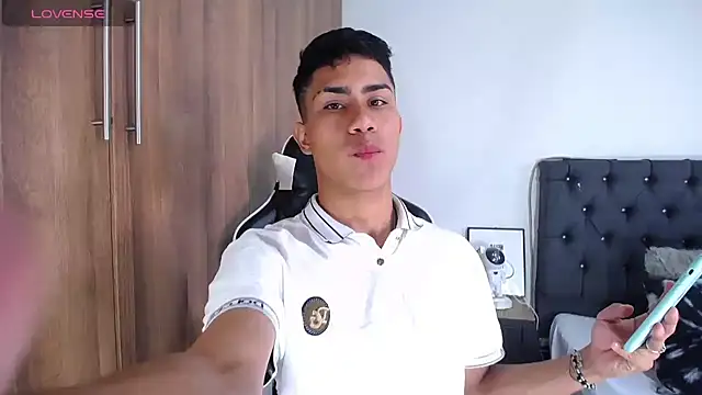 AlanNaughty online show from 03/21/25, 09:12