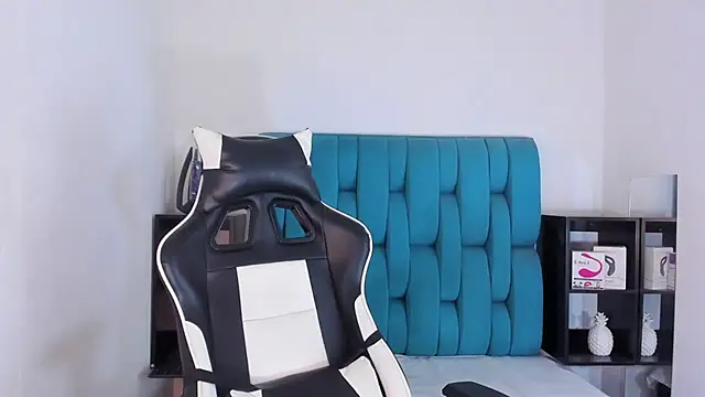 AlanNaughty online show from 02/15/25, 08:56