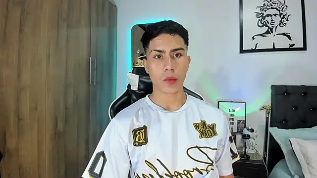 AlanNaughty online show from 03/04/26, 11:45