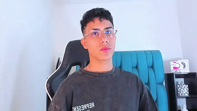 AlanNaughty online show from 01/28/25, 08:47