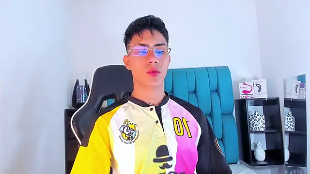 AlanNaughty online show from 01/29/25, 08:46