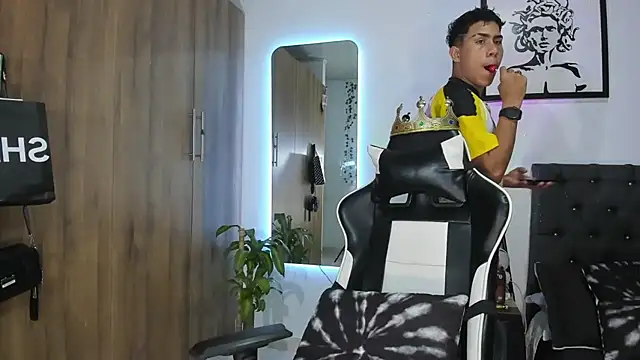 AlanNaughty online show from 02/10/26, 11:15