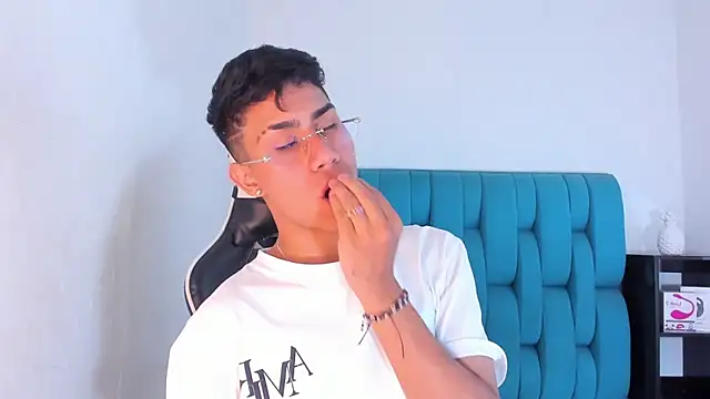 AlanNaughty online show from 02/27/25, 08:53