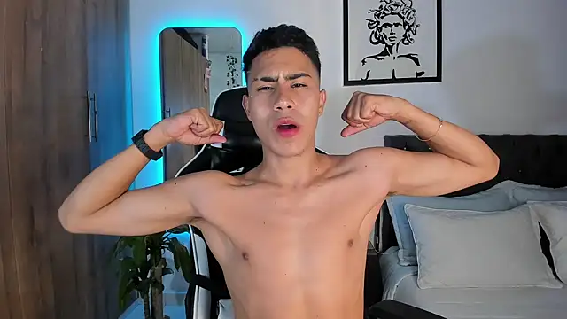 AlanNaughty online show from 04/11/26, 01:02