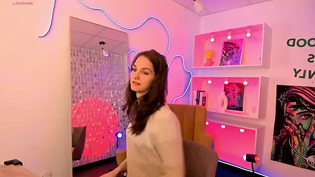 MirandaGlow online show from 04/25/26, 05:43