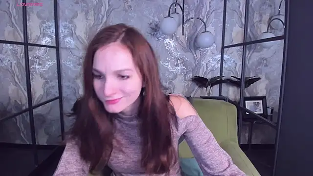 Snapshot of MirandaGlow chatting on 02/07/25, 05:52 MirandaGlow online show from 02/07/25, 05:52