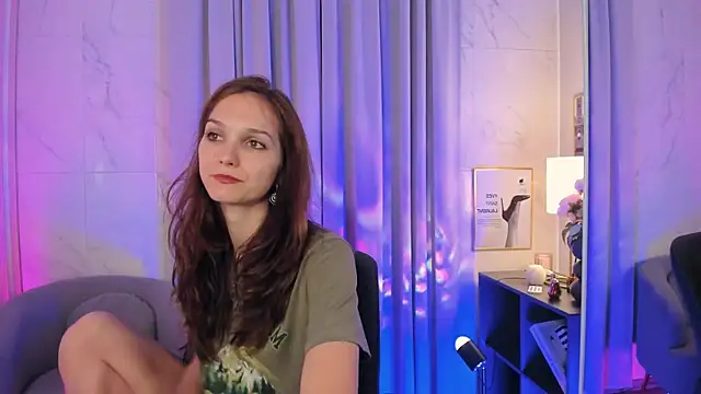 MirandaGlow online show from 07/19/26, 05:49