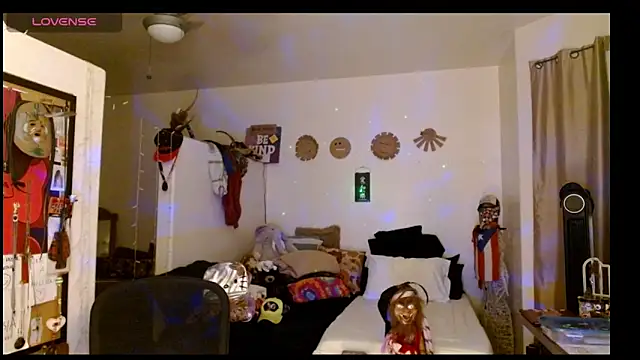 mycock2474u online show from 09/10/25, 01:59