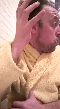 Snapshot of david_geam chatting on 03/14/25, 01:59 david geam online show from 03/14/25, 01:59