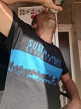 Snapshot of david_geam chatting on 09/13/25, 12:16 david geam online show from 09/13/25, 12:16