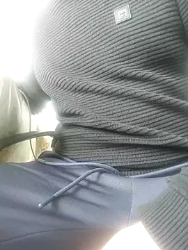 Snapshot of david_geam chatting on 10/14/25, 07:31 david geam online show from 10/14/25, 07:31