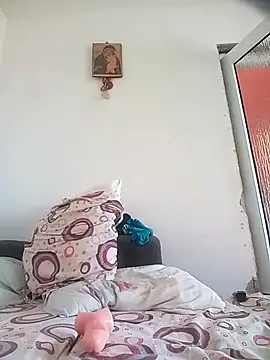 Snapshot of david_geam chatting on 02/25/25, 01:32 david geam online show from 02/25/25, 01:32