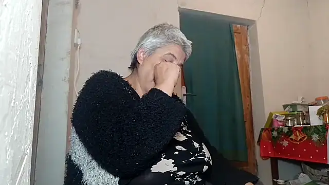 ExquisiteMature online show from 10/11/25, 10:11