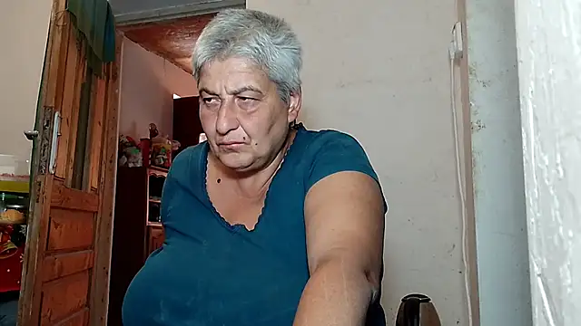 ExquisiteMature online show from 09/20/25, 11:04