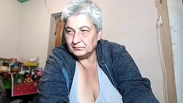 ExquisiteMature online show from 09/25/25, 08:59