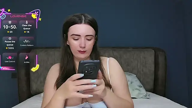 IamMolly online show from 09/11/25, 07:47