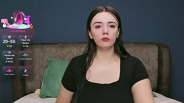 IamMolly online show from 10/27/25, 08:37