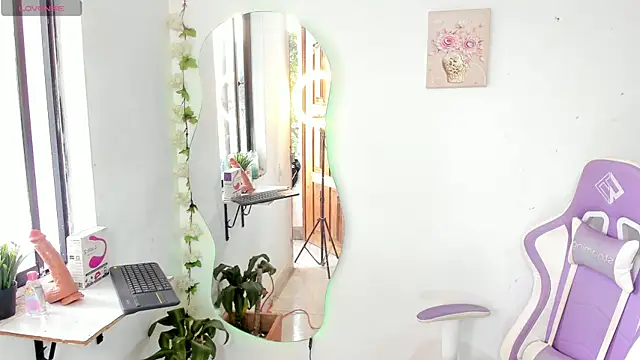 sofia gold  online show from 05/23/26, 07:02