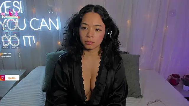 carolgaita online show from 03/15/25, 03:06