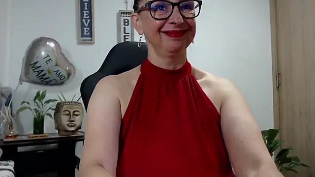 Snapshot of pattymaturex chatting on 05/16/26, 01:15 pattymaturex online show from 05/16/26, 01:15