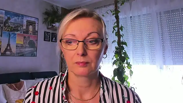 Snapshot of vanessa_chat chatting on 09/19/25, 01:26 vanessa chat online show from 09/19/25, 01:26