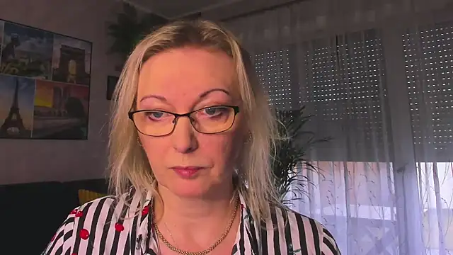 vanessa chat online show from 02/23/26, 02:17